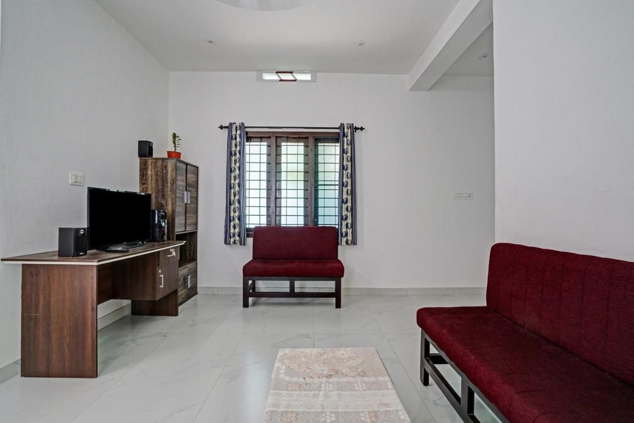 Spot On Blissful Villa Kochi Εξωτερικό φωτογραφία