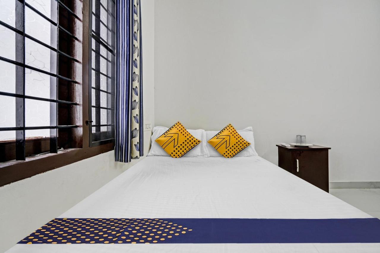 Spot On Blissful Villa Kochi Εξωτερικό φωτογραφία